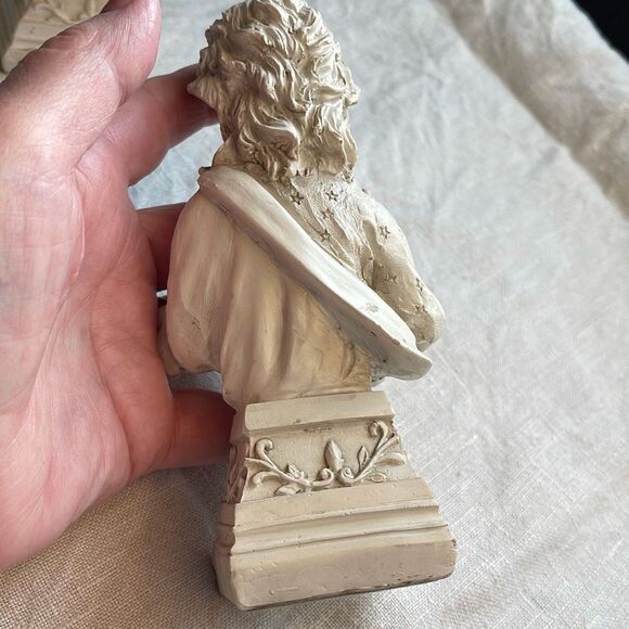 Virgin Mary and Joseph each holding baby Jesus. Winged Angel series. K’s collect - Picture 12 of 13